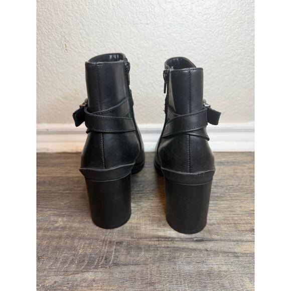 Naturalizer Black Leather Aimee Boots Size 7 NWT - Picture 3 of 7